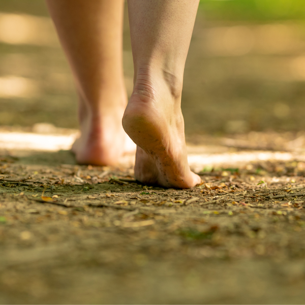 Grounding for healthy skin