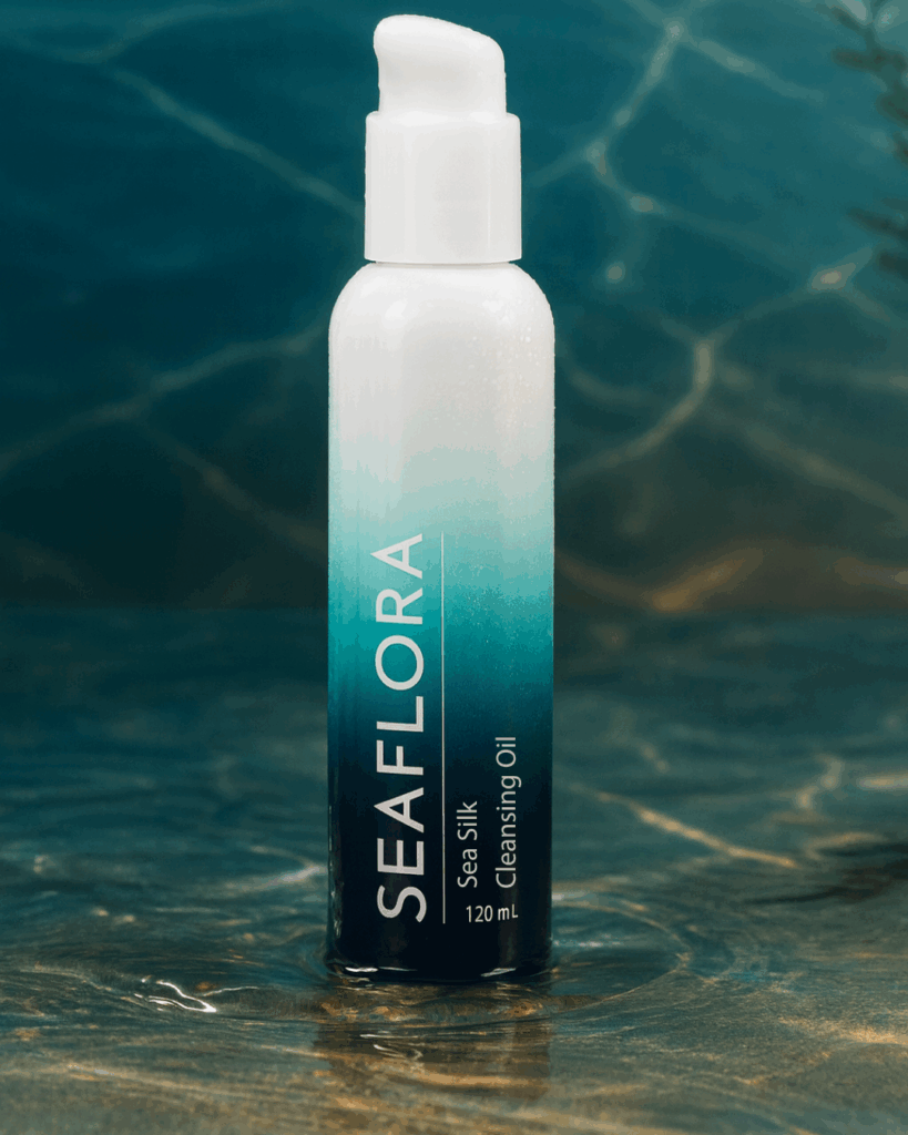 Seaflora's Sea Silk Cleansing Oil that does not contain Retinol.