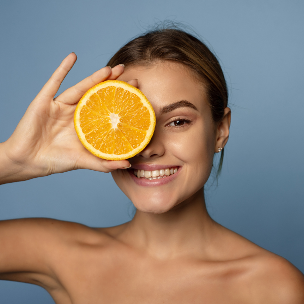 Seaweed has more Vitamin C than oranges - Seaflora Skincare There is approx 600 times more vitamin c in kelp than in oranges.